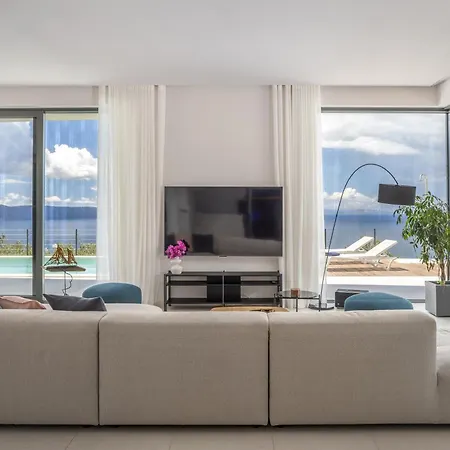 Nolandia Villa *