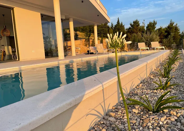 Vila Nolandia Podgora (Split-Dalmatia)