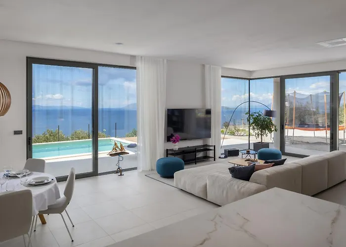 Nolandia * Podgora (Split-Dalmatia)